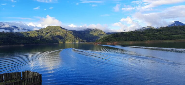 Embalse Del Guavio