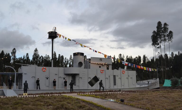 Parque museo fuerzas militares de Colombia en Tocancipá