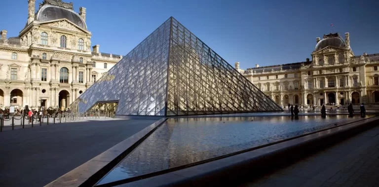 Descubre la historia olímpica en el Museo del Louvre antes de París 2024