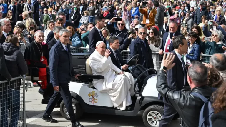 Papa Francisco Aborda el Cambio Climático durante su Visita a Venecia
