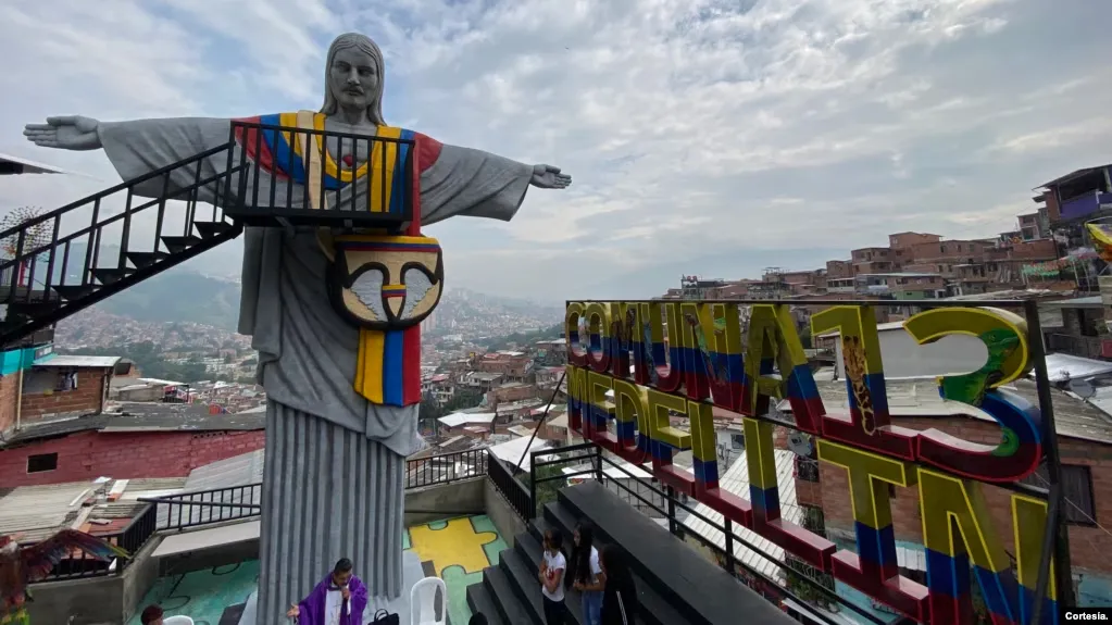 Cristo redentor paisa en Medellín